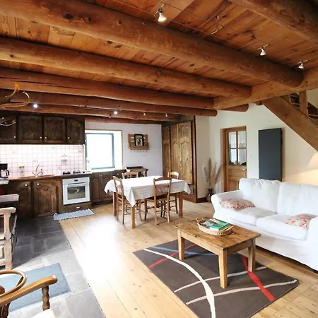 Holiday home Charmante Maison Au Coeur Du Parc Des Volcans D'auvergne, Ideale Pour 4 Pers Avec Cheminee Et Jardin - Fr-1-742-371 *