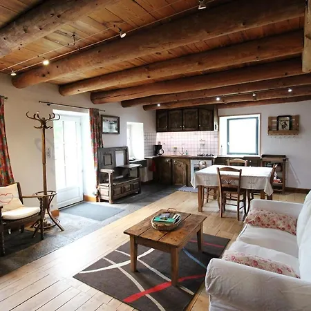 Charmante Maison Au Coeur Du Parc Des Volcans D'auvergne, Ideale Pour 4 Pers Avec Cheminee Et Jardin - Fr-1-742-371 Albepierre-Bredons